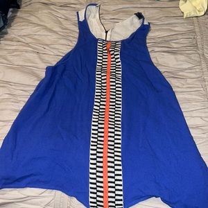 Thyml top size large